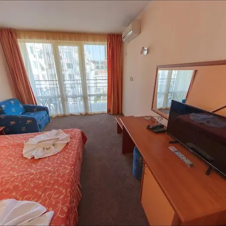 Peshev Family Vlas 호텔 3*